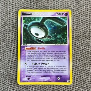 Unown 2005 purple Pokémon card